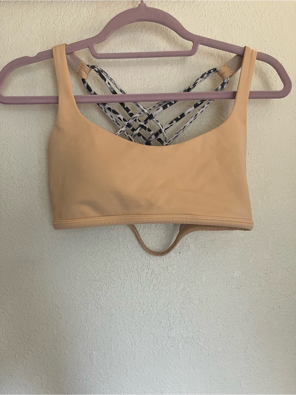 Lululemon Athletica Peach Free To Be Sports Bra Size 8